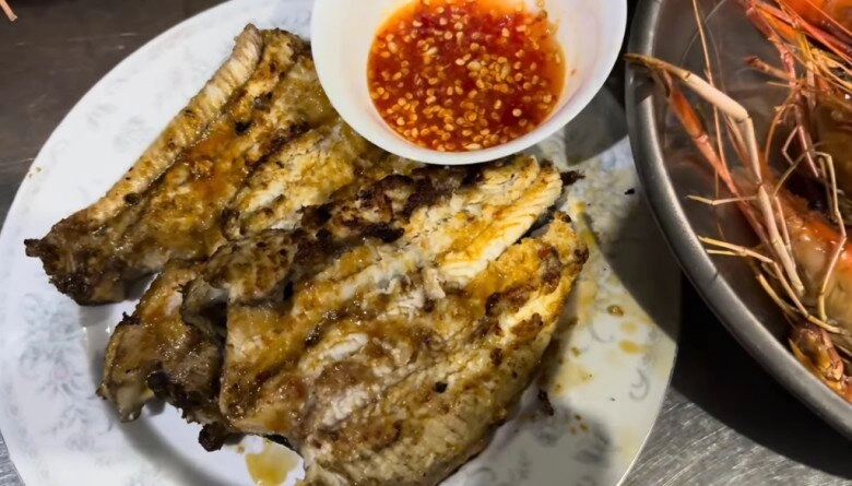 Bữa ăn thơm nức của diễn viên 52 tuổi chưa vợ - trung dũng và mẹ ruột ở căn nhà bình dị - 12
