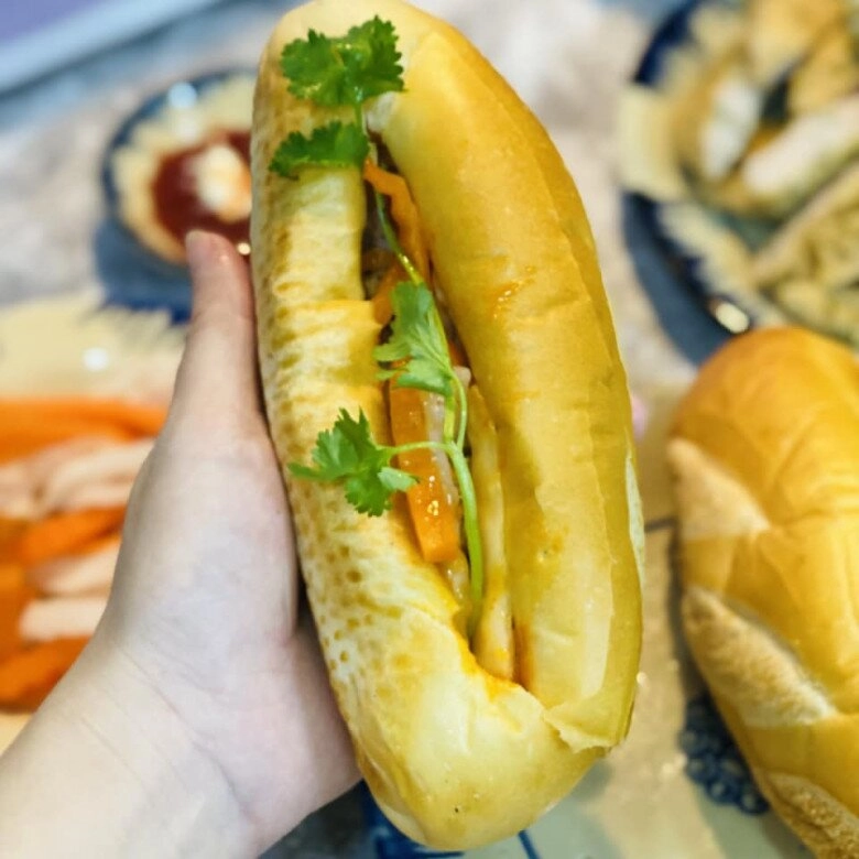 Bữa sáng đổi vị với bánh mì chả cá vừa đơn giản lại ngon ai ăn cũng khen tấm tắc - 10