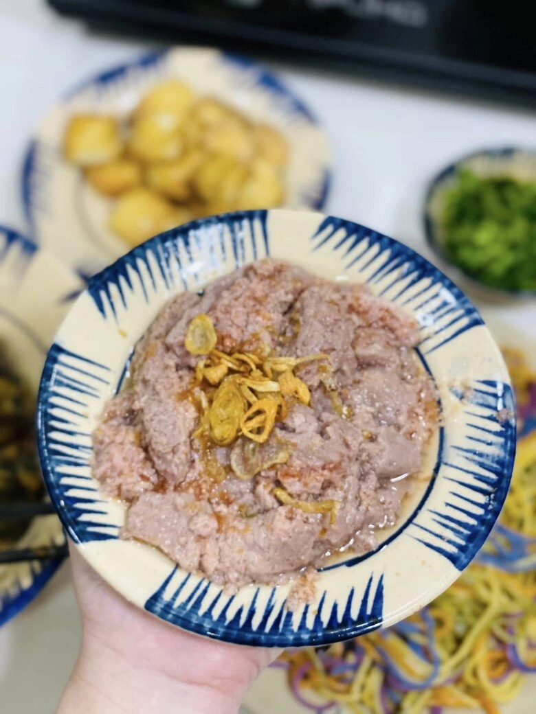Bún riêu tôm chả ốc thơm ngon nóng hổi giòn giòn cho bữa sáng cuối tuần - 10