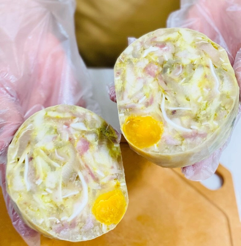 Cách làm pate lạnh miền tây cực hot giòn ngon độc đáo nhiều chị em thi nhau tìm công thức - 11