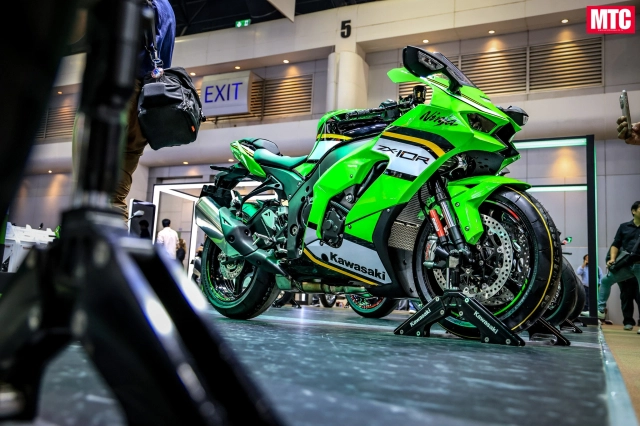 Cận cảnh kawasaki zx-10r 2025 vừa ra mắt - bình cũ rượu mới tại bims 2025 - 3