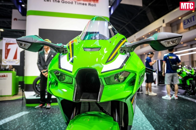 Cận cảnh kawasaki zx-10r 2025 vừa ra mắt - bình cũ rượu mới tại bims 2025 - 7