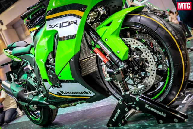 Cận cảnh kawasaki zx-10r 2025 vừa ra mắt - bình cũ rượu mới tại bims 2025 - 14