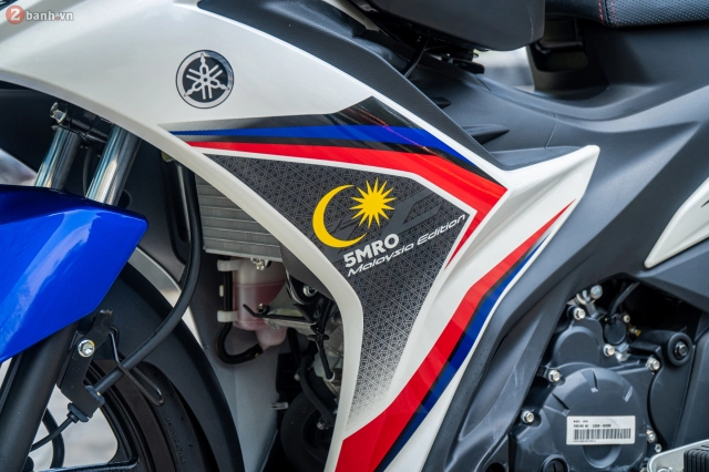 Cận cảnh yamaha y135lc fi 5mro malaysia edition vừa về nước ta với số lượng chỉ 2 chiếc - 1