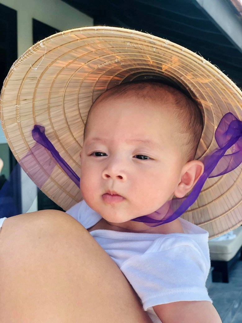 Cặp sinh đôi nhà phương oanh shark bình hóa ra là cây hài dự nhập hội cùng cặp sinh đôi nhà hà hồ kim lý - 23