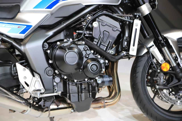 Cb1000f concept 2025 lộ diện đánh dấu sự trở lại của huyền thoại với diện mạo hiện đại hơn - 7