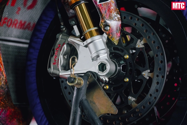 Cbr1000rr-r độ dàn áo kì dị nhất mà tôi từng thấy - 22