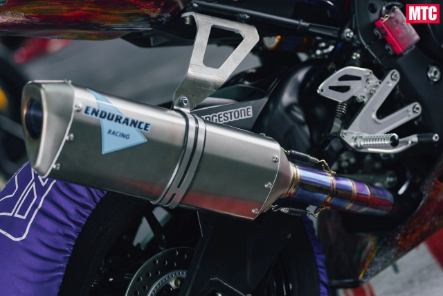 Cbr1000rr-r độ dàn áo kì dị nhất mà tôi từng thấy - 25