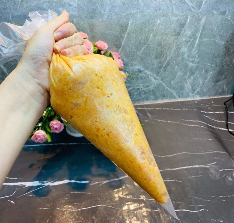 Chả ức gà trứng muối cuộn rong biển lạ miệng nhưng cực ngon để ăn cơm hay nhâm nhi đều thích hợp - 7