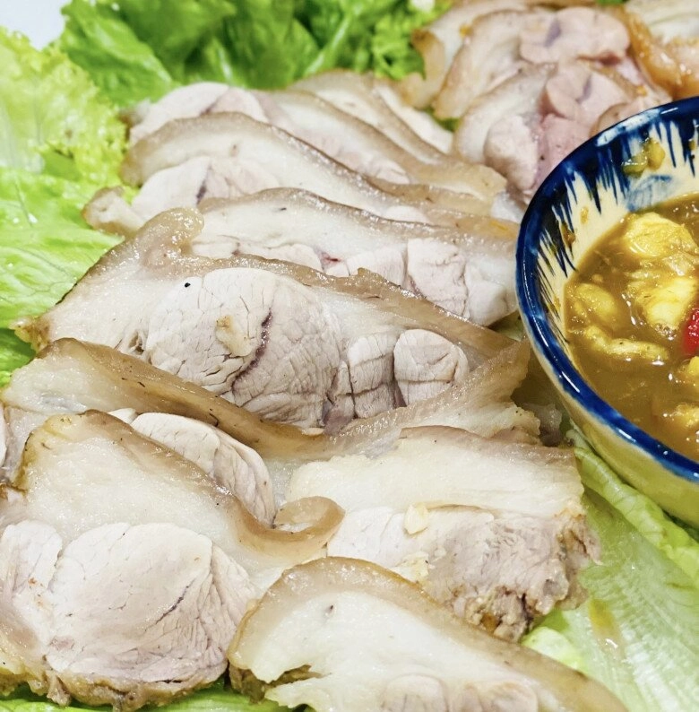 Chân giò không luộc nữa đem hấp mắm nhĩ giữ độ ngọt tự nhiên thơm nức mũi - 10