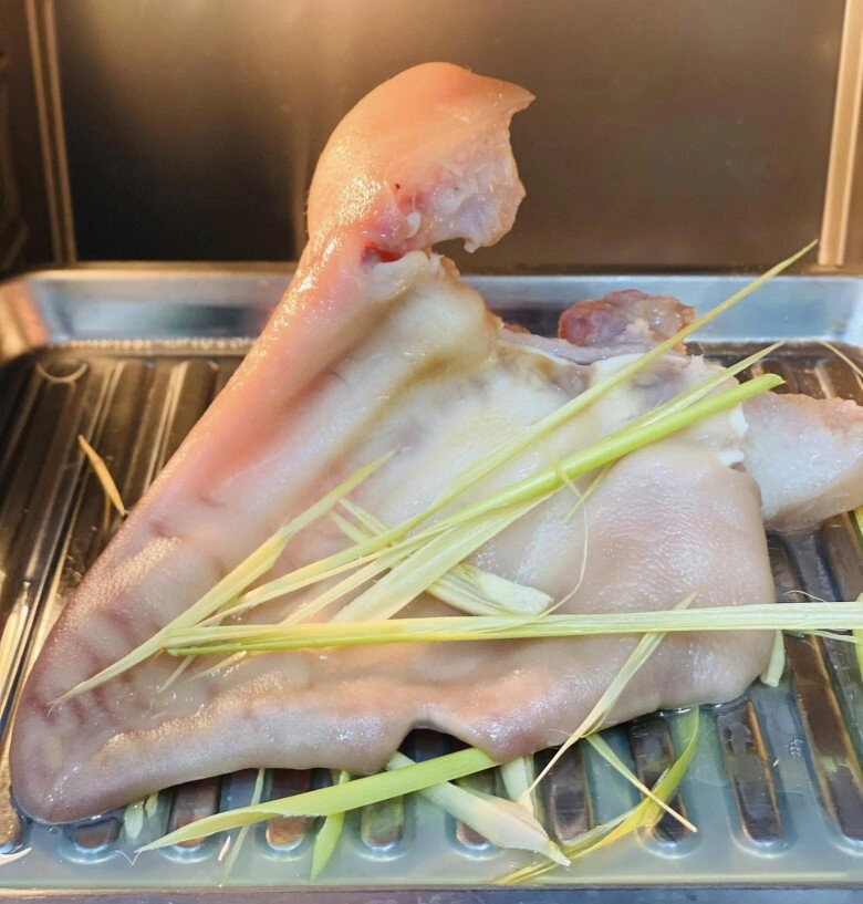 Chạo tai lợn giòn ngon thanh mát dễ ăn chống ngán cực tốt cho bữa cơm - 3