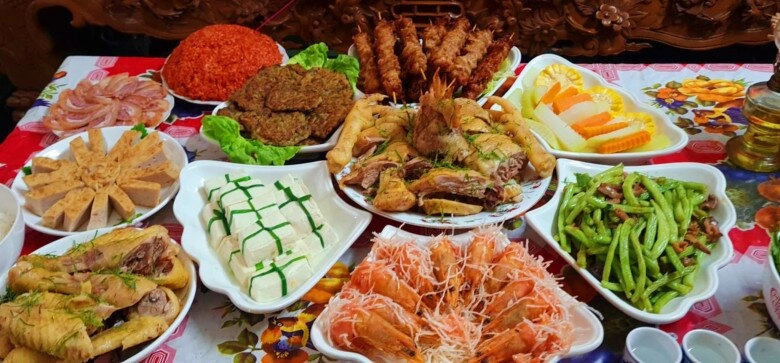 Chị em chia sẻ mâm cỗ cúng rằm tháng giêng đẹp lung linh ngập tràn mạng xã hội - 10