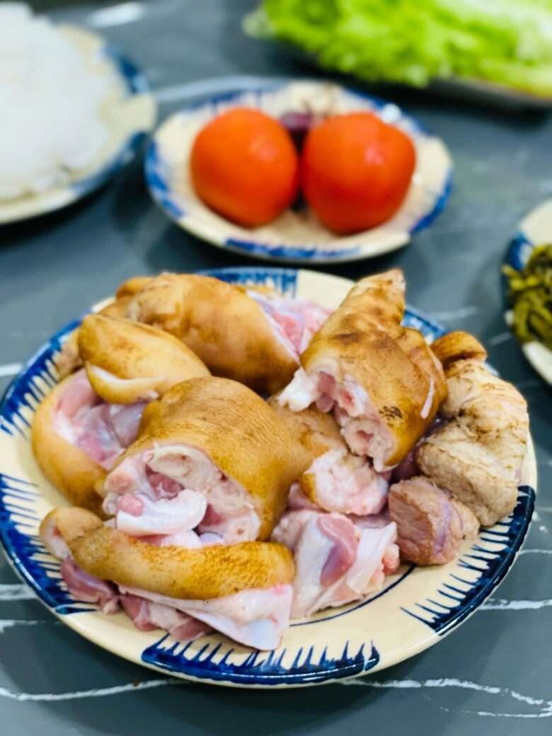 Chỉ một thay đổi nhỏ bún chân giò trở thành món ăn mới lạ ai cũng muốn thử - 3