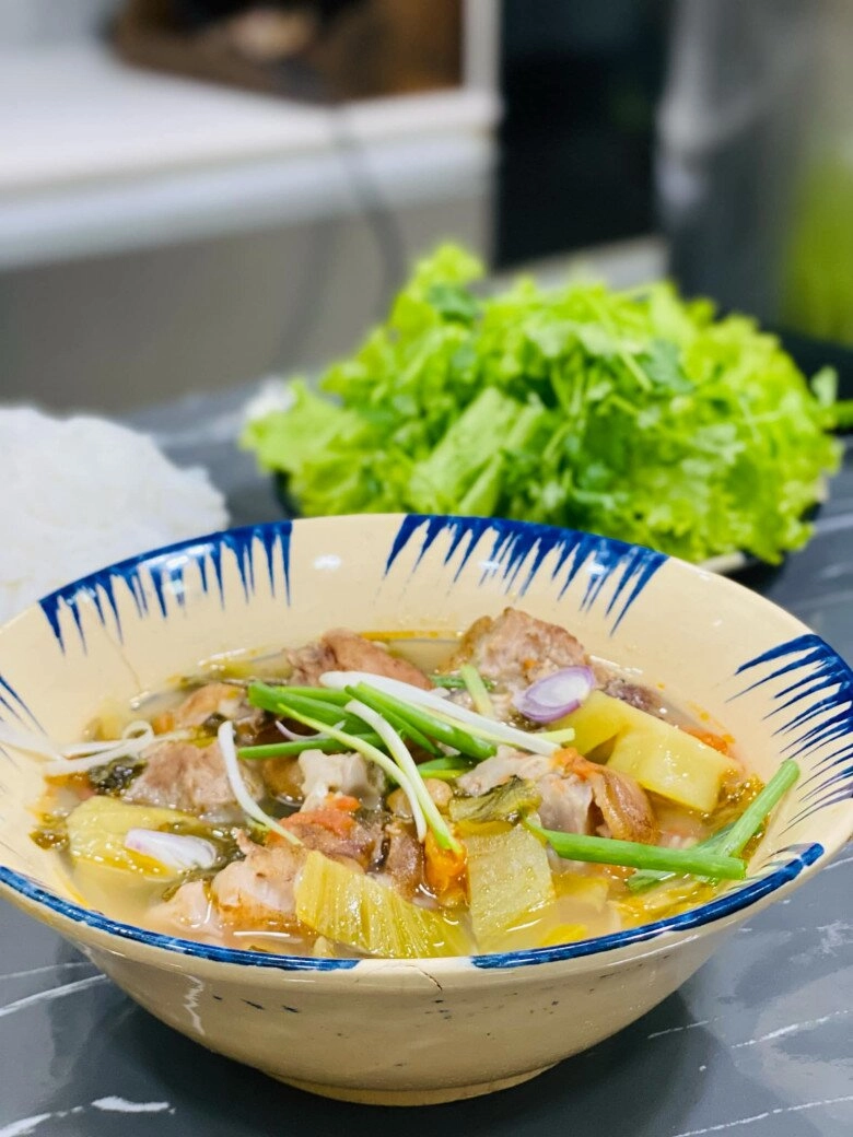 Chỉ một thay đổi nhỏ bún chân giò trở thành món ăn mới lạ ai cũng muốn thử - 10