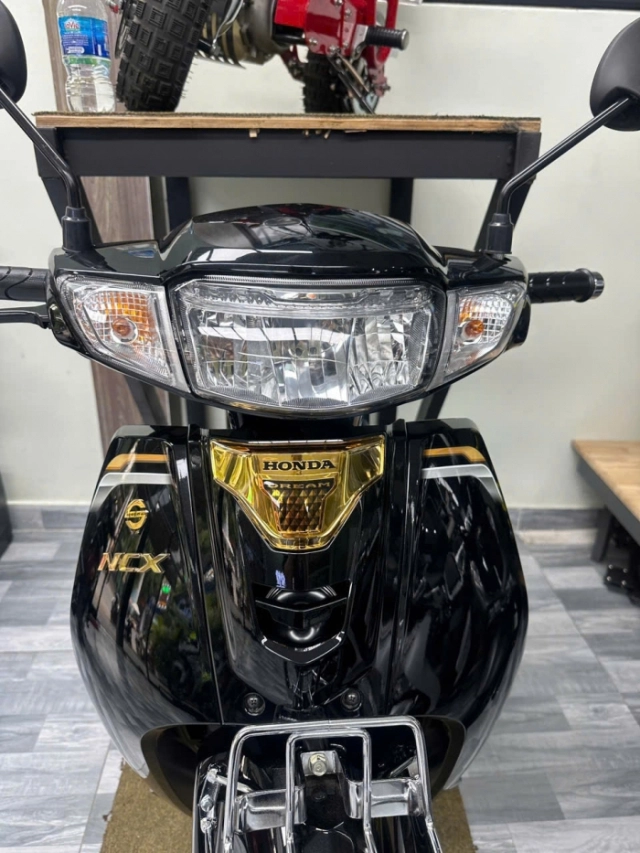 Chi tiết honda dream 125 2025 gây sốt với số máy và số khung tứ quý 6 có giá bán 145 triệu vnđ - 6