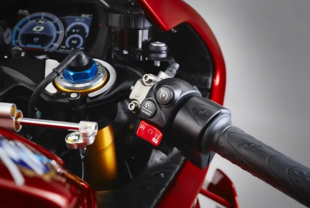 Chi tiết mv agusta superveloce 1000 serie oro 2025 được tiết lộ - 12