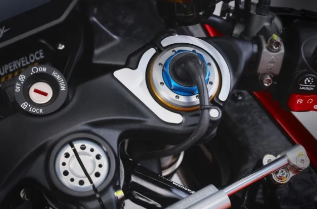 Chi tiết mv agusta superveloce 1000 serie oro 2025 được tiết lộ - 21