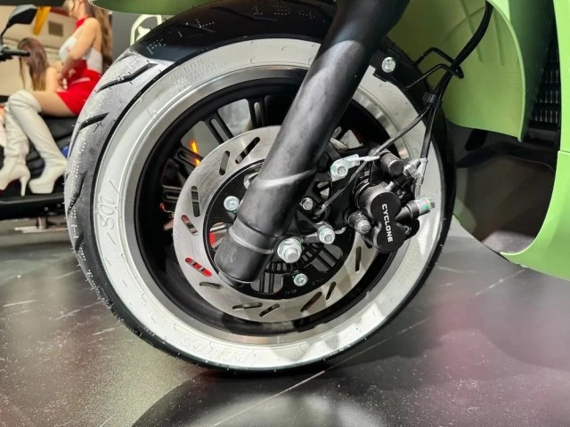 Chi tiết xe ga cyclone rt2e sở hữu động cơ dohc bá đạo nhất trên thị trường - 10