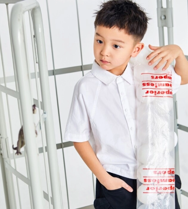 Cho con học trường quốc tế nhiều sao showbiz câm nín đi họp phụ huynh vì xung quanh bố mẹ khác bé khác toàn nói tiếng anh - 3