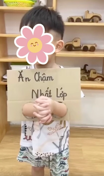 Cô giáo mầm non đăng clip phản cảm khiến hội phụ huynh xem mà nóng mặt học sinh trở thành đối tượng câu view - 4