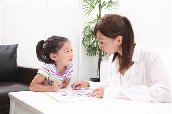 Cô giáo tiểu học đau đầu nhức óc sau khi chấm bài tập về nhà nhắn tin vào nhóm lớp cầu cứu phụ huynh - 2