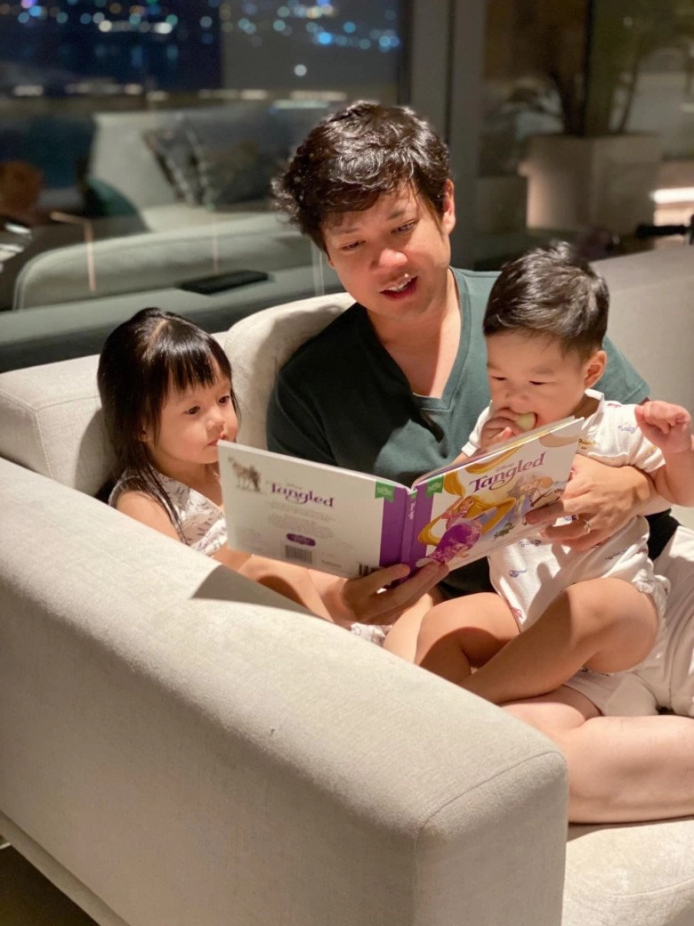 Con gái bảo anh mới 1 tuổi đã biết đọc sách nữ ca sĩ thừa nhận đang gặp một rắc rối với ái nữ - 13