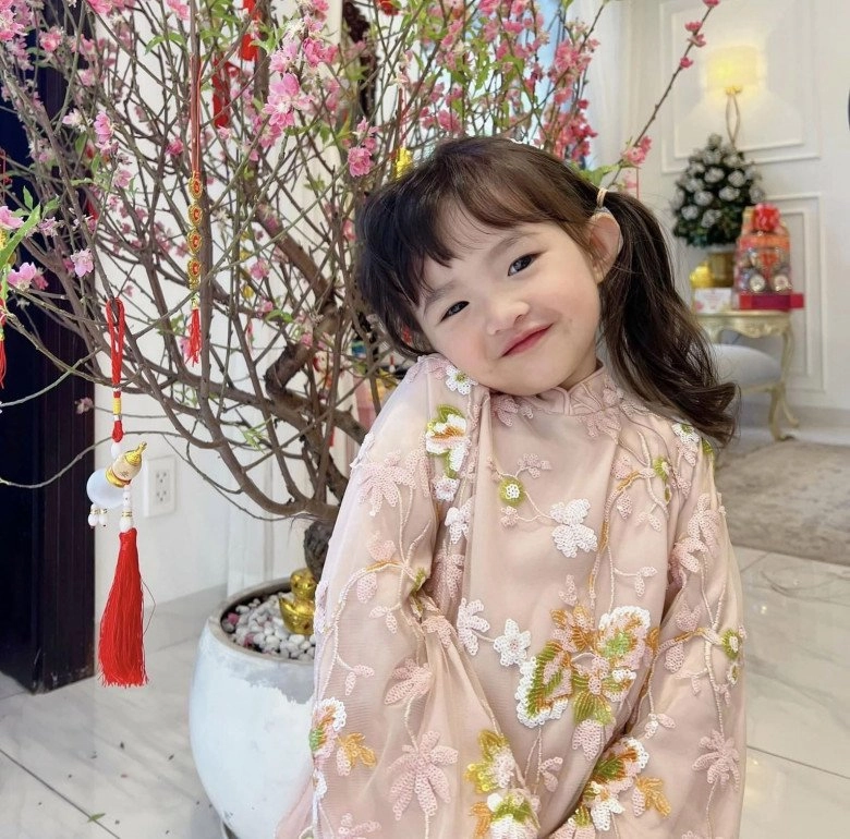 Con gái đông nhi đúng là đã nhặt hết nét đẹp bố mẹ chụp bộ ảnh bên bãi biển mà đẹp tựa nàng thơ nhí - 13
