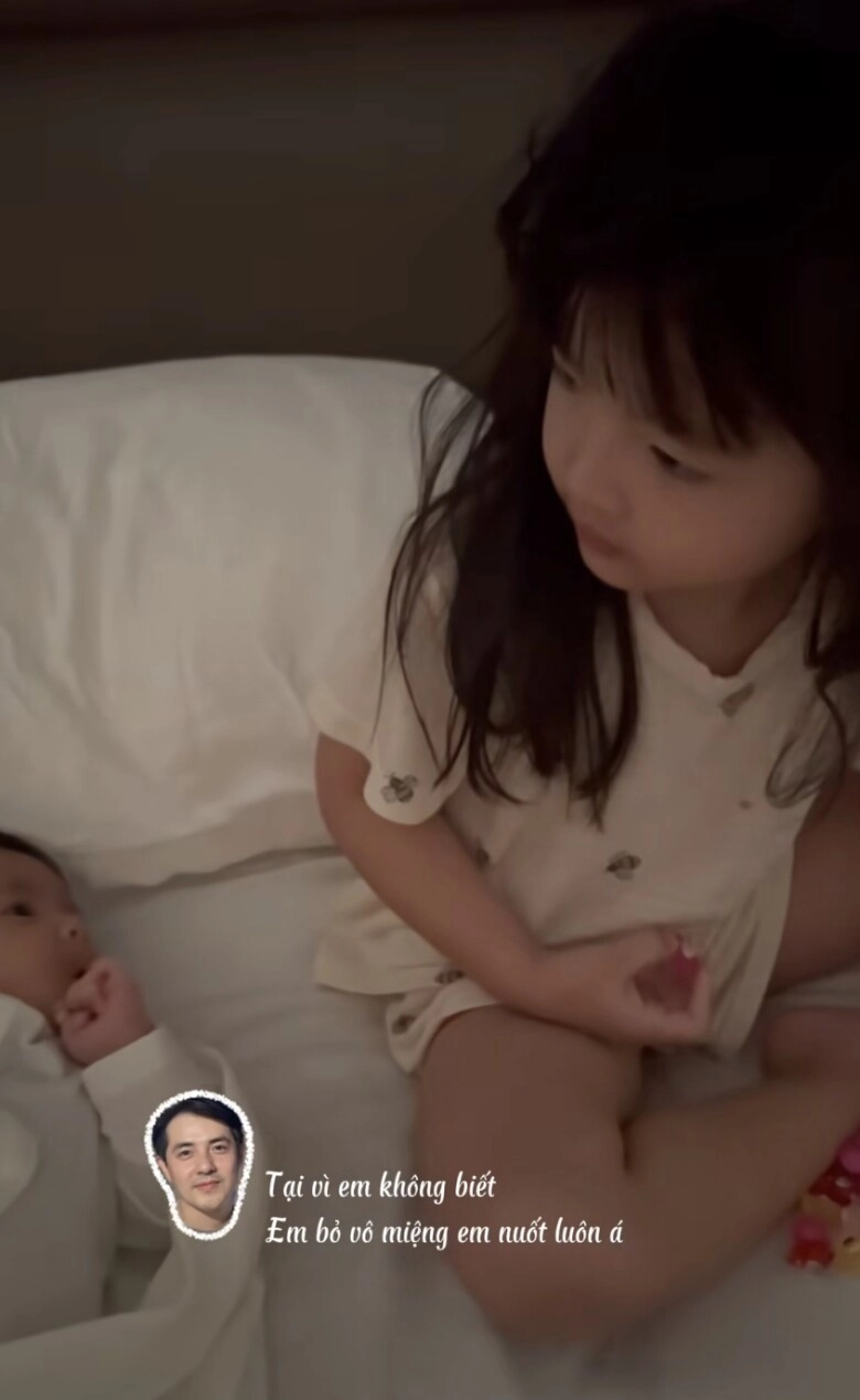 Con gái đông nhi phạm lỗi khi chơi với em sơ sinh ông cao thắng liền có cách xử lý gây chú ý - 6