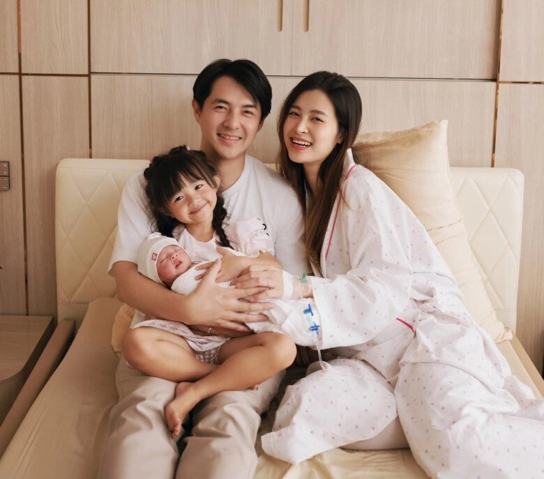 Con gái đông nhi phạm lỗi khi chơi với em sơ sinh ông cao thắng liền có cách xử lý gây chú ý - 7