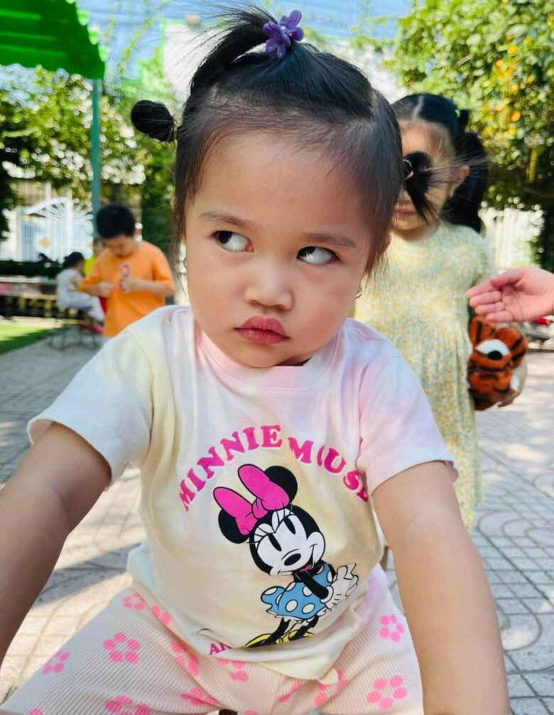 Con gái lê dương bảo lâm nói không muốn đi học mẫu giáo nghe lý do ai cũng thấy lạ đời - 13