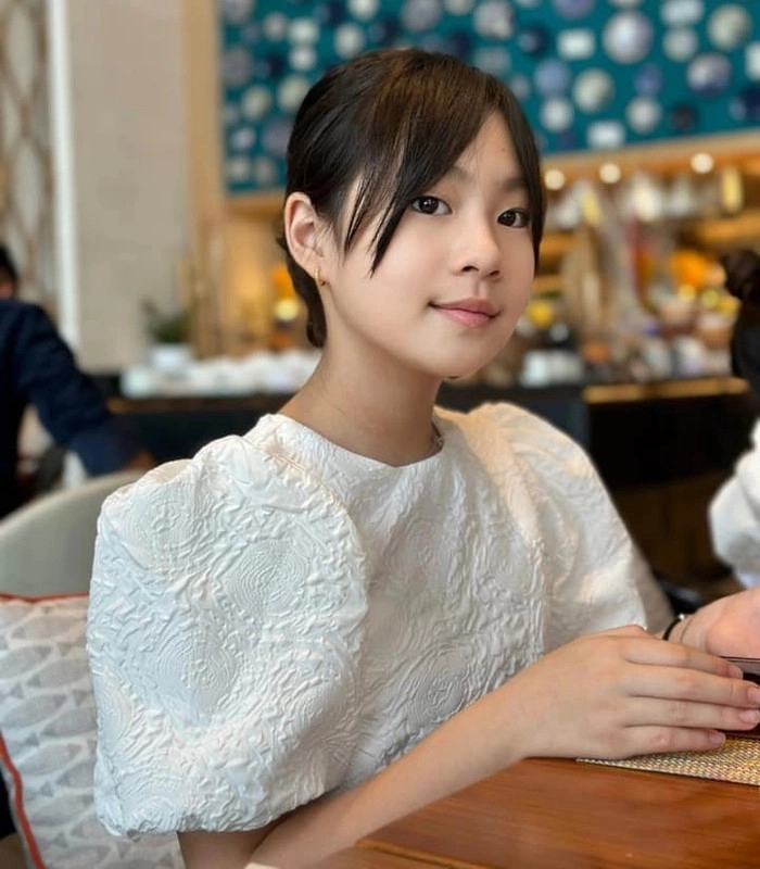 Con gái lý hải minh hà đón sinh nhật 11 tuổi ở trời tây nhan sắc sáng bừng hệt mẹ mỹ nhân - 19