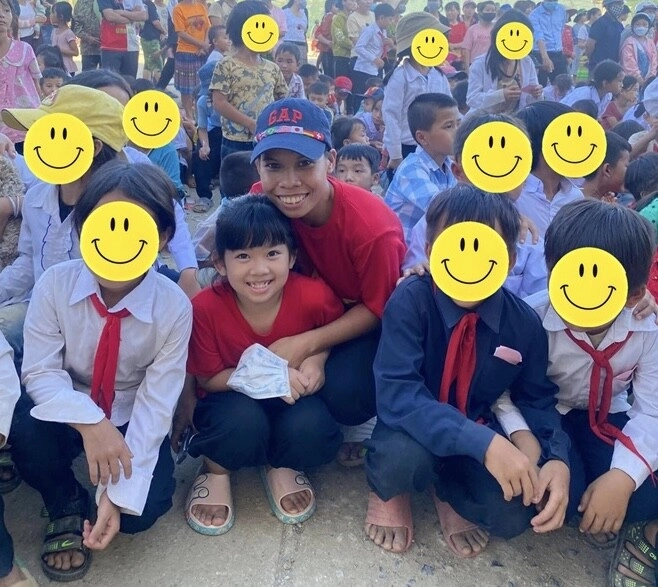 Con gái mai phương được thừa kế hơn nửa tỷ 10 tuổi chăm từ thiện được bảo mẫu nuôi dạy đúng mong ước của mẹ quá cố - 3