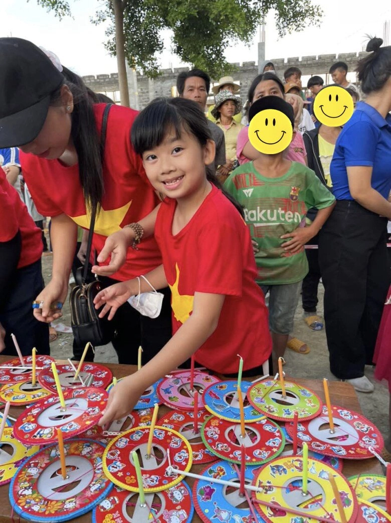 Con gái mai phương được thừa kế hơn nửa tỷ 10 tuổi chăm từ thiện được bảo mẫu nuôi dạy đúng mong ước của mẹ quá cố - 4