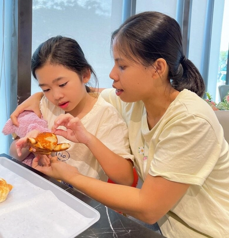 Con gái mai phương được thừa kế hơn nửa tỷ 10 tuổi chăm từ thiện được bảo mẫu nuôi dạy đúng mong ước của mẹ quá cố - 6
