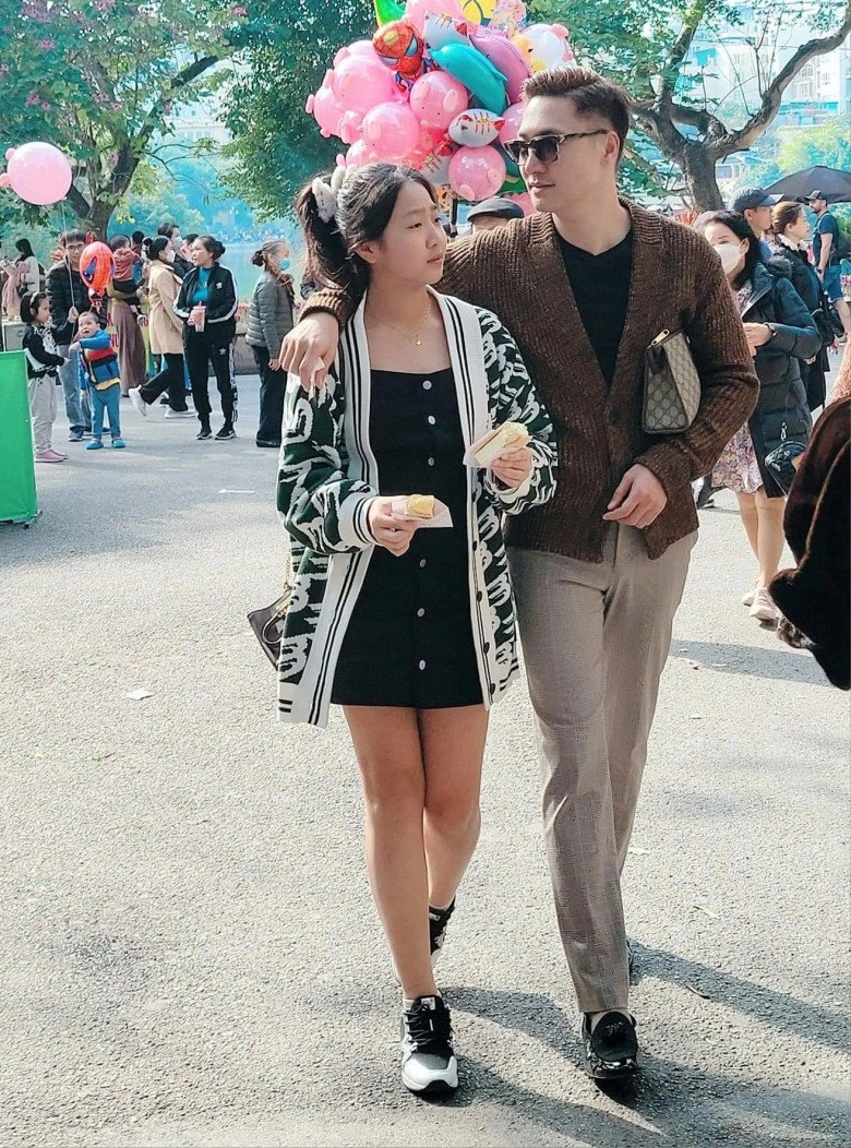 Con gái mạnh trường gây sốt với đoạn video hơn 1 phút tài sắc vẹn toàn thế này bảo sao bố không giữ kỹ - 7