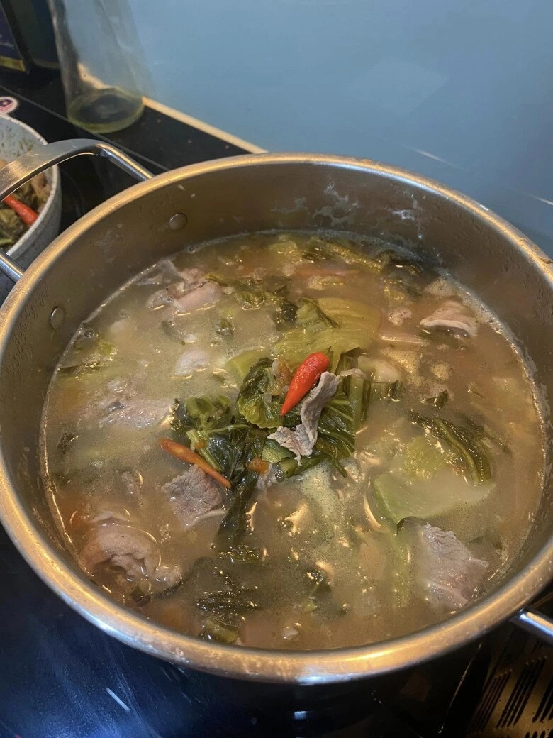 Con gái mc thành trung đi thi về chỉ ao ước được ăn một món dân dã yêu thích này mà chẳng phải sơn hào hải vị - 3