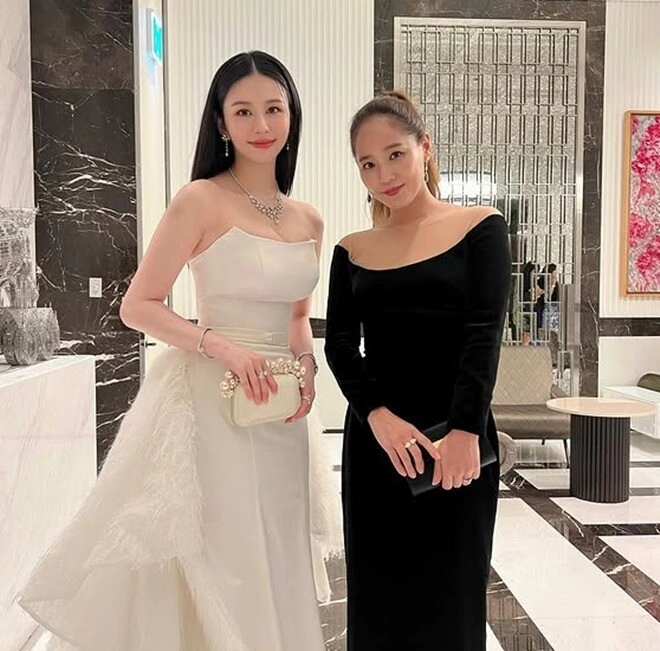 Con gái nữ thần đẹp nhất xinh đến mức bố mẹ phải thuê vệ sĩ riêng bảo vệ sống trong căn hộ thuê 1 tỷtháng - 16