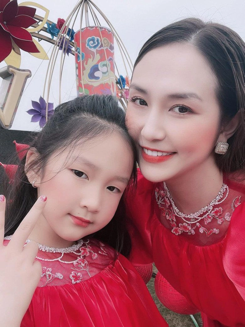 Con gái tuấn hưng viết thư gửi bố đôi lúc con hơi bực nhưng bố mẹ rất kiên nhẫn ai cũng tấm tắc khen - 5