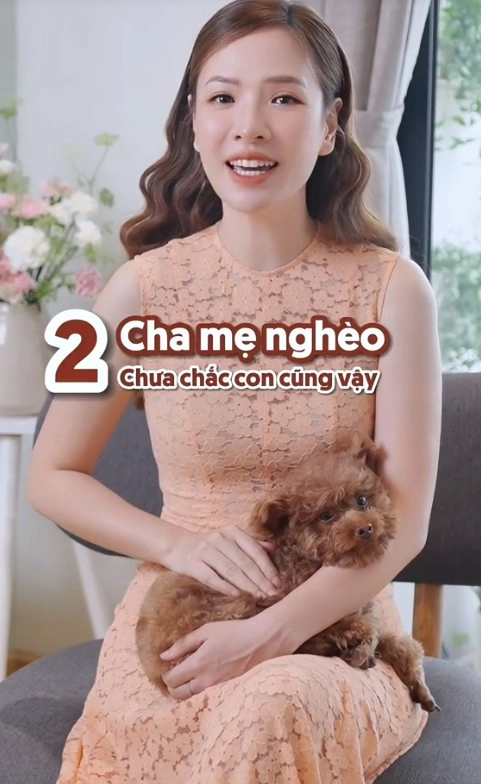 Con hỏi nhà mình giàu phải không mẹ mc đan lê trả lời quá thông minh ai cũng khen ngợi - 7