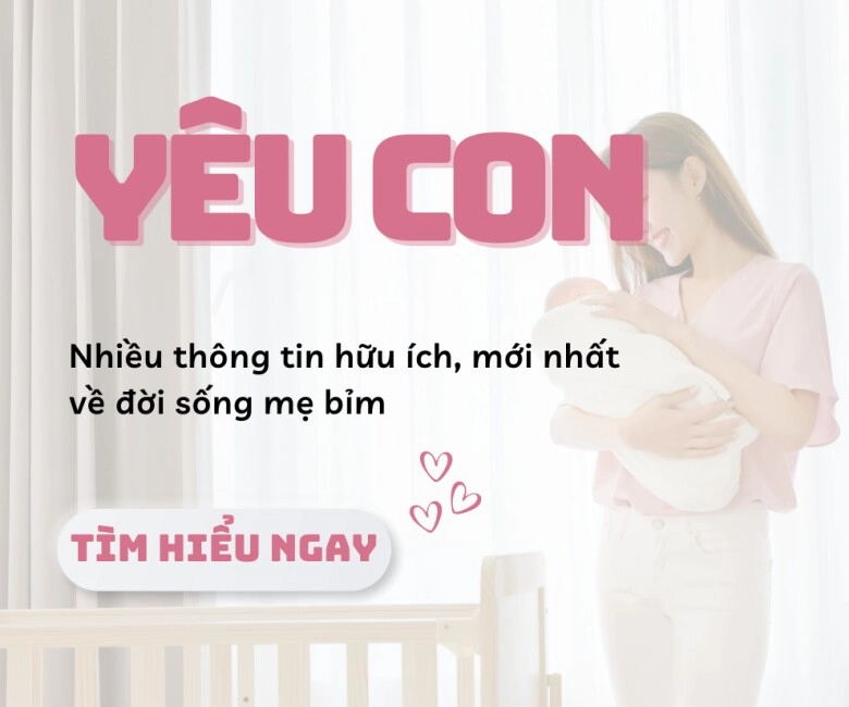 Con trai chi bảo diện cây đồ hiệu từ đầu đến chân theo bố mẹ đi làm biểu cảm ngồi trên xế hộp bạc tỷ chuẩn thiếu gia - 1