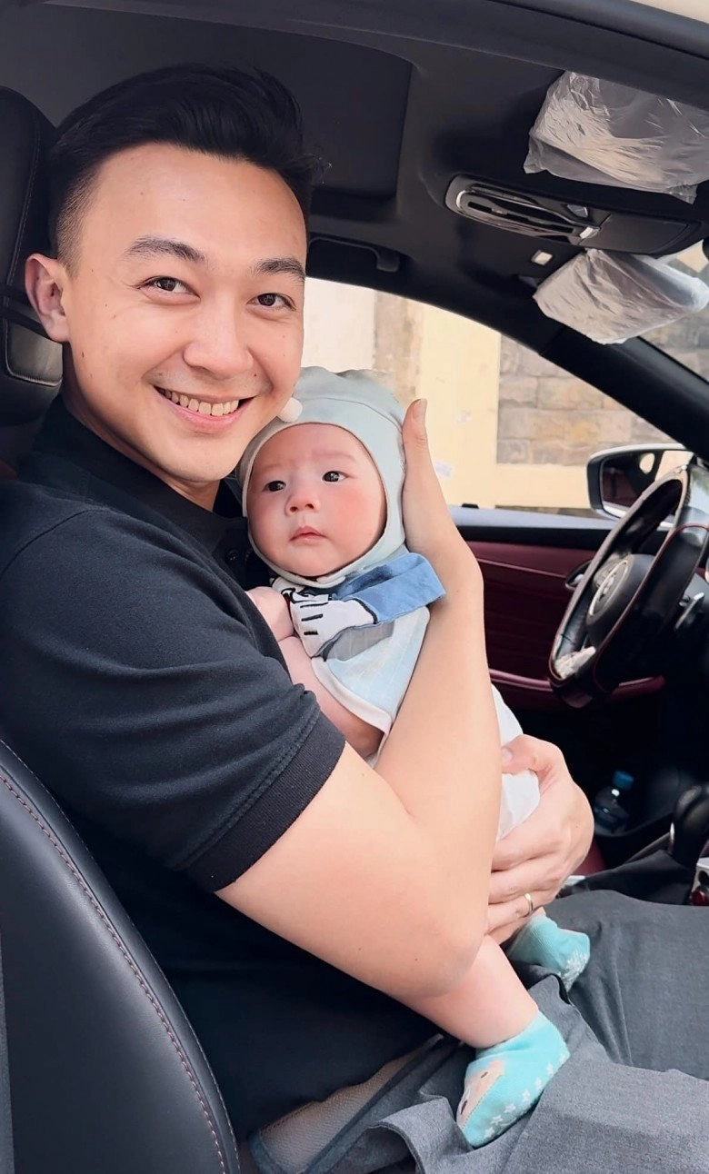 Con trai hoa hậu đại dương lê âu ngân anh có khuôn mặt hệt cá heo cộng đồng mạng xuýt xoa cưng xỉu - 3