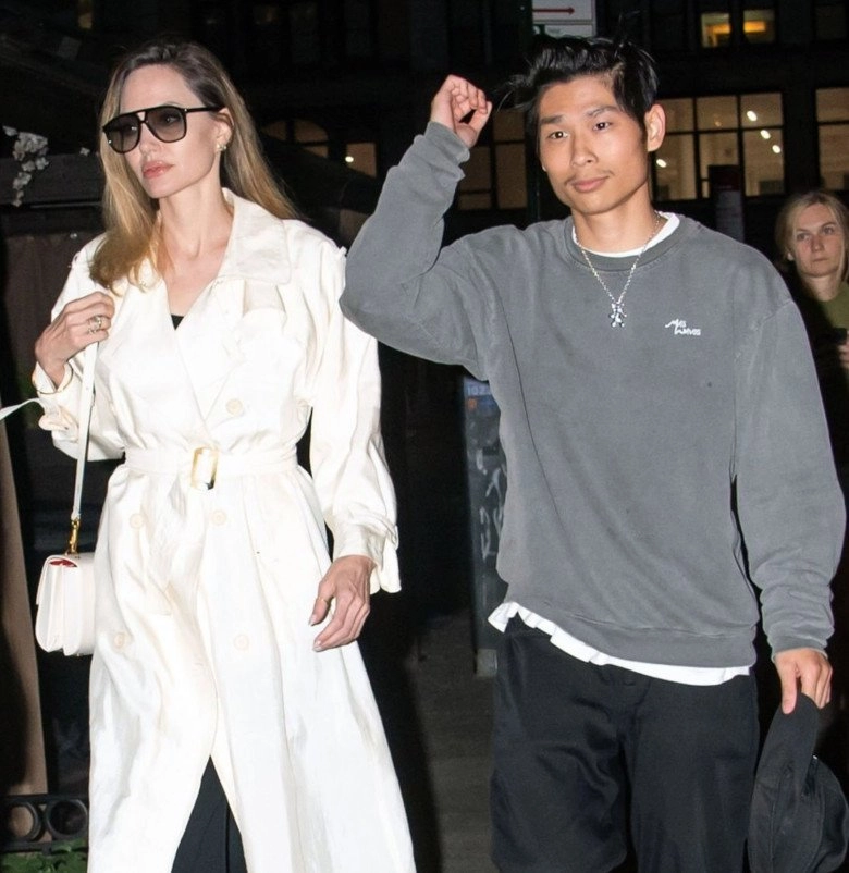 Con trai nuôi gốc việt của angelina jolie - phạm quang sáng nỗi ám ảnh của brad pitt - 2