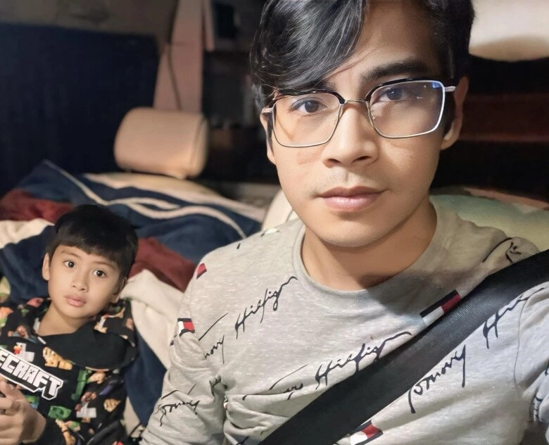 Con trai quốc tịch mỹ của ngọc lan thanh bình đã 7 tuổi được khen càng lớn càng đẹp trai giống bố - 1
