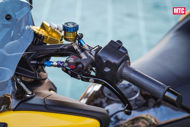 Cùng tôi ngắm qua chiếc chiếc yamaha tmax tech max độ cực chất đến từ stamp moto shop - 7
