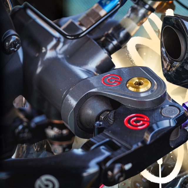Cùng tôi ngắm qua chiếc chiếc yamaha tmax tech max độ cực chất đến từ stamp moto shop - 11