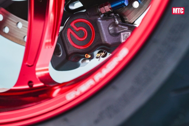 Cùng tôi ngắm qua chiếc chiếc yamaha tmax tech max độ cực chất đến từ stamp moto shop - 24