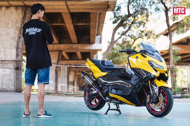Cùng tôi ngắm qua chiếc chiếc yamaha tmax tech max độ cực chất đến từ stamp moto shop - 42