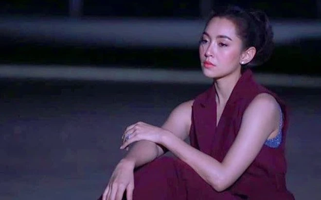 Cuộc gọi lúc nửa đêm của con gái khiến tôi quyết tâm cho bảo mẫu 10 năm nghỉ việc và cái kết đắng - 2