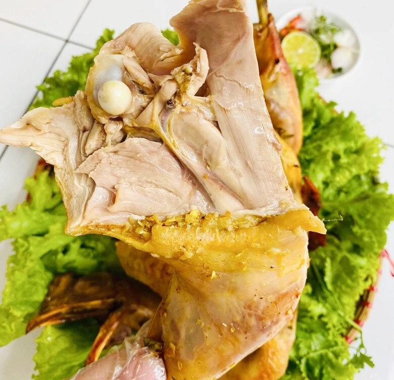 Cuối tuần làm gà hấp mắm nhĩ theo cách của mẹ đảm sài gòn ngon không còn một miếng - 11