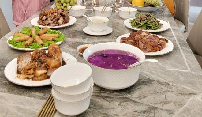 Danh hài ở nhà 300 tỷ lên 3kg vì liên tục ăn một món dân dã thương chồng nên dành riêng đĩa thịt - 7